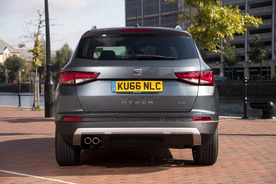  Seat Ateca 2016 года  (UK) (фото 11 из 25)